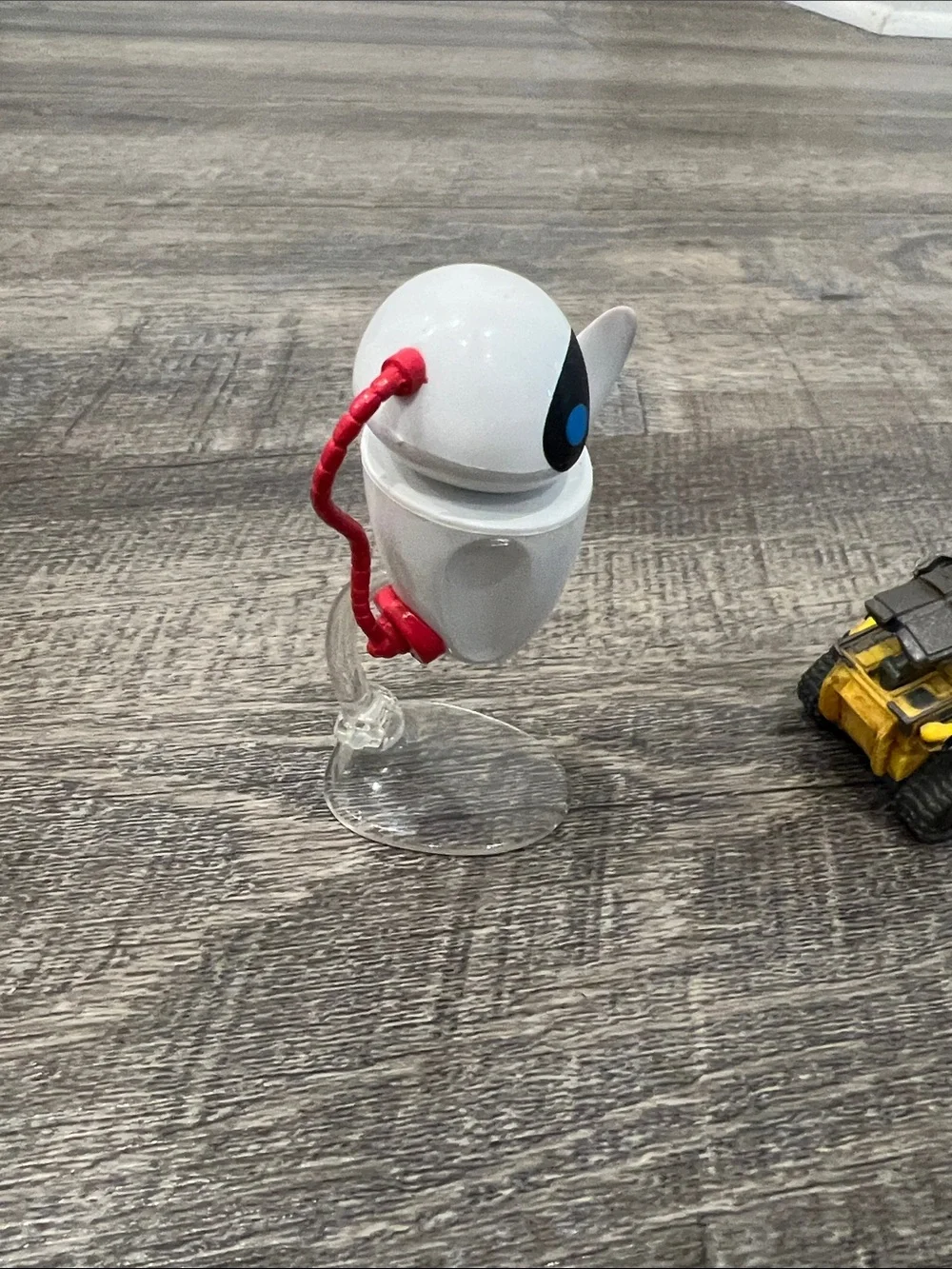 Pixar Wall-E Figurines
